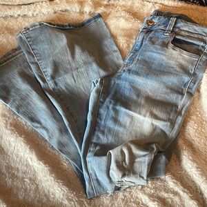 High rise American Eagle flare denim size 10 R
